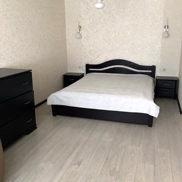 Добровольців вул. (Маршала Говорова), 10/6