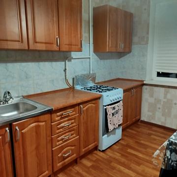 Олександра Клосовського вул., 14