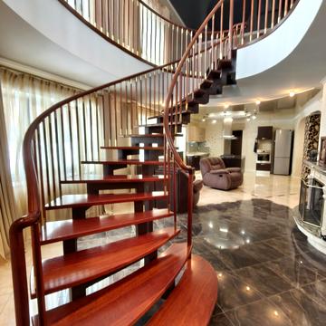 Київська вул. (Більшовицька), 50