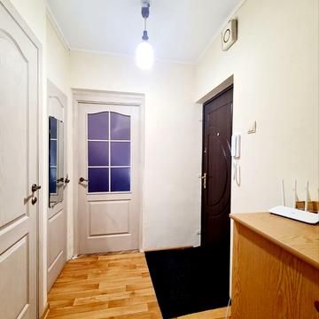 Віктора Чукаріна вул., 2