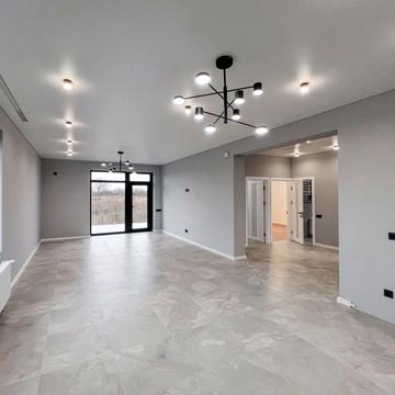 Яна Охоцького пров., 12