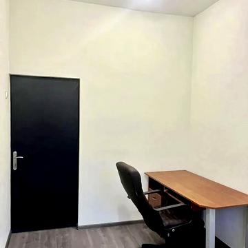 Холодноярська вул. (Кайсарова), 11