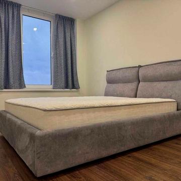 Дніпровська набережна вул., 18-А