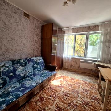 Університетський просп., 21