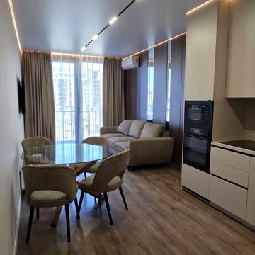 Тиводара Легоцького вул., 80