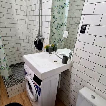 Садова вул., 13