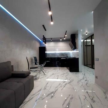 Зарічна вул., 2 к1