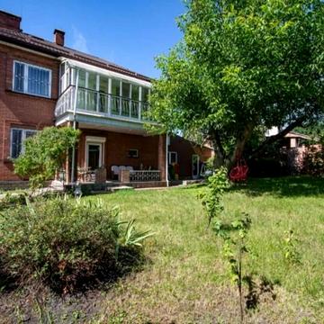 Івана Їжакевича вул.