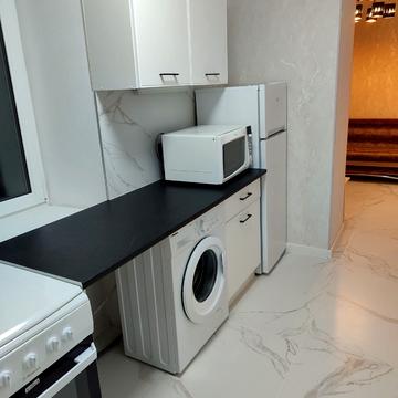 Лесі Українки бульв., 19