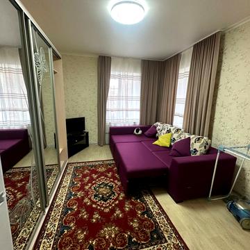 Святослава Хороброго вул. (Чкалова), 42