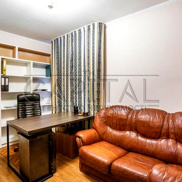 Лобановського вул., 1