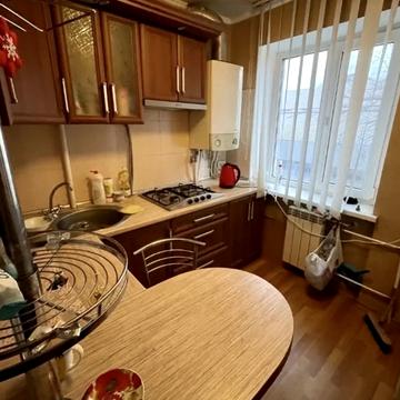 Соборності вул. (Косіора), 33