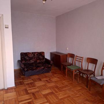 Київська вул., 12