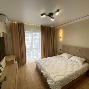 Михайла Максимовича вул. (Онуфрія Трутенка), 28-К