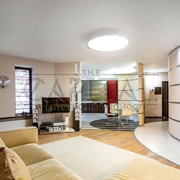 Голосіївська вул., 13