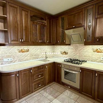 Боровіковського бульв., 5