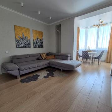 Абрикосова вул., 1-Б