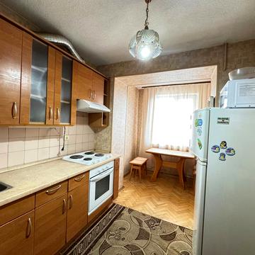 Дачна вул. (Бориса Гаріна), 51