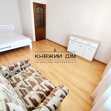 Єлизавети Чавдар вул., 5