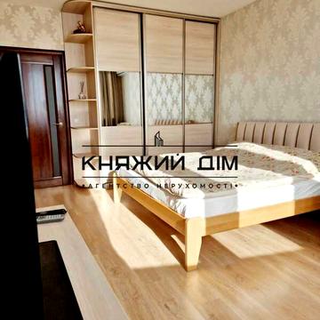 Ревуцького вул., 7-В