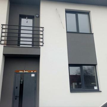 Олександра Блистіва вул., 5