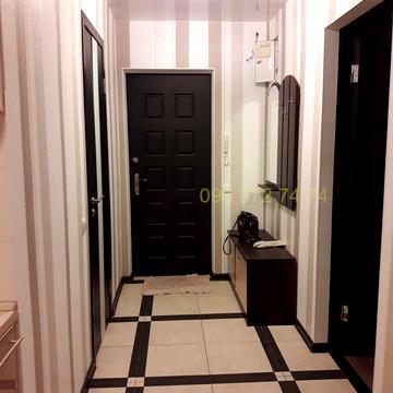 Набережна Перемоги вул., 124