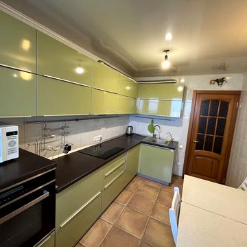 Запорізьке шосе, 4