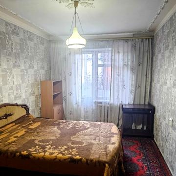 Академіка Корольова вул., 74б