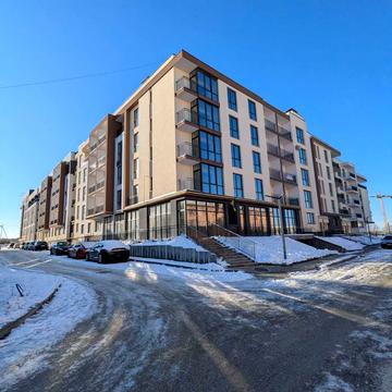 Героїв Крут вул., 10