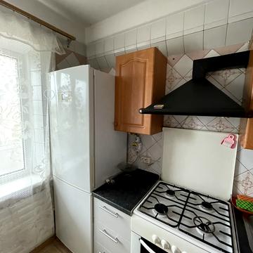 Левка Лукяненка вул. (Маршала Тимошенка), 1