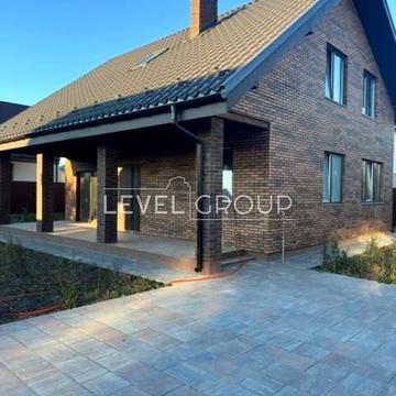 Віктора Швеця вул. (Шляхова), 46-А