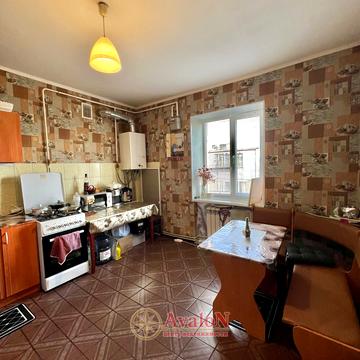 Центральна вул., 39