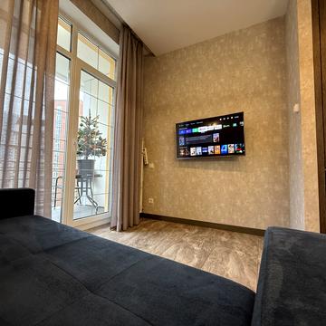 Василя Тютюнника вул. (Анрі Барбюса), 51/1А