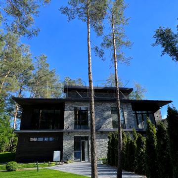 Набережна вул.