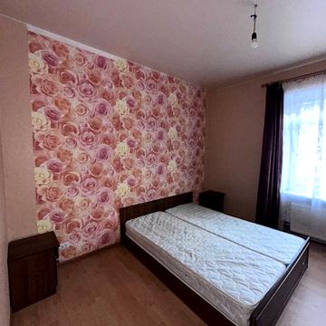 Івана Мазепи просп. (Петровського), 26