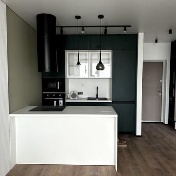 Причальна вул., 8