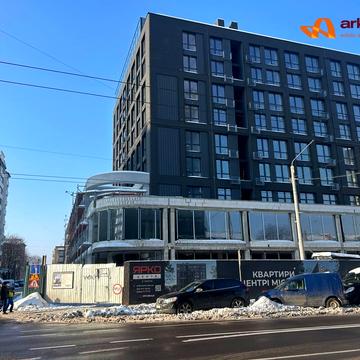 Бельведерська вул., 32-Б