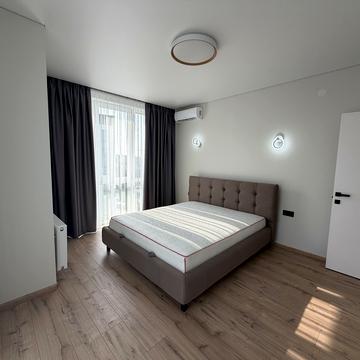 Капушанська вул., (Будинок 2)