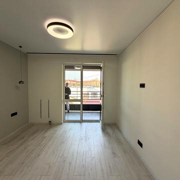 Бориса Тлехаса вул., 17