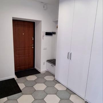 Тисменицька, 307а