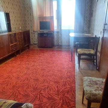 Андрія Малишка вул., 9