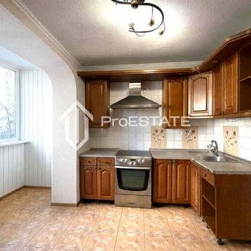 Свободи просп., 6-А