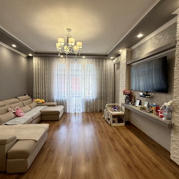 Корзо вул., 8