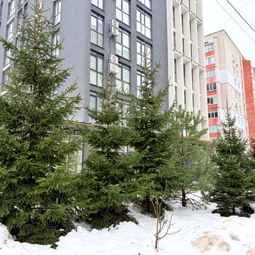 Зоряна вул., 2б