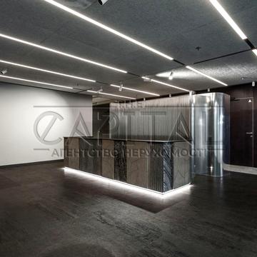 Володимирська вул., 33