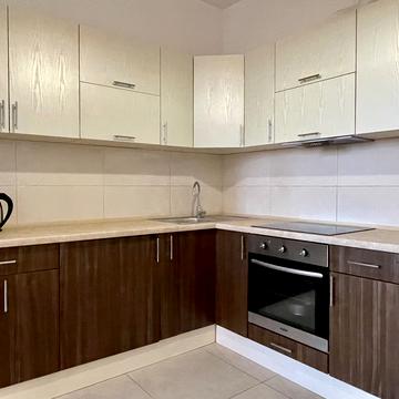 Перлинна вул., 3