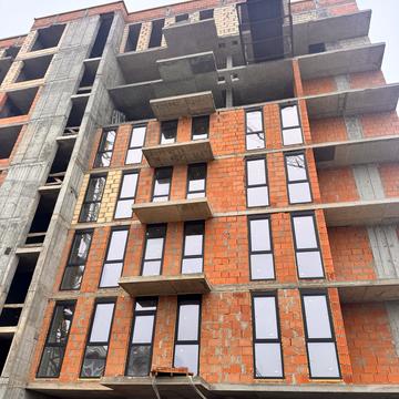 Селянська вул., 18