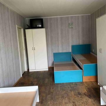 Новокримська вул., 3