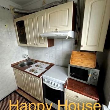 Прирічна вул., 17