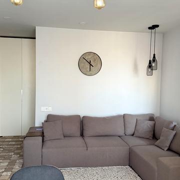 Українська вул., 83б к.1-5